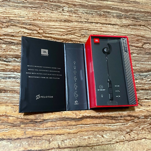 Peloton Black Bluetooth in Ear Headphones - Picture 6 of 6